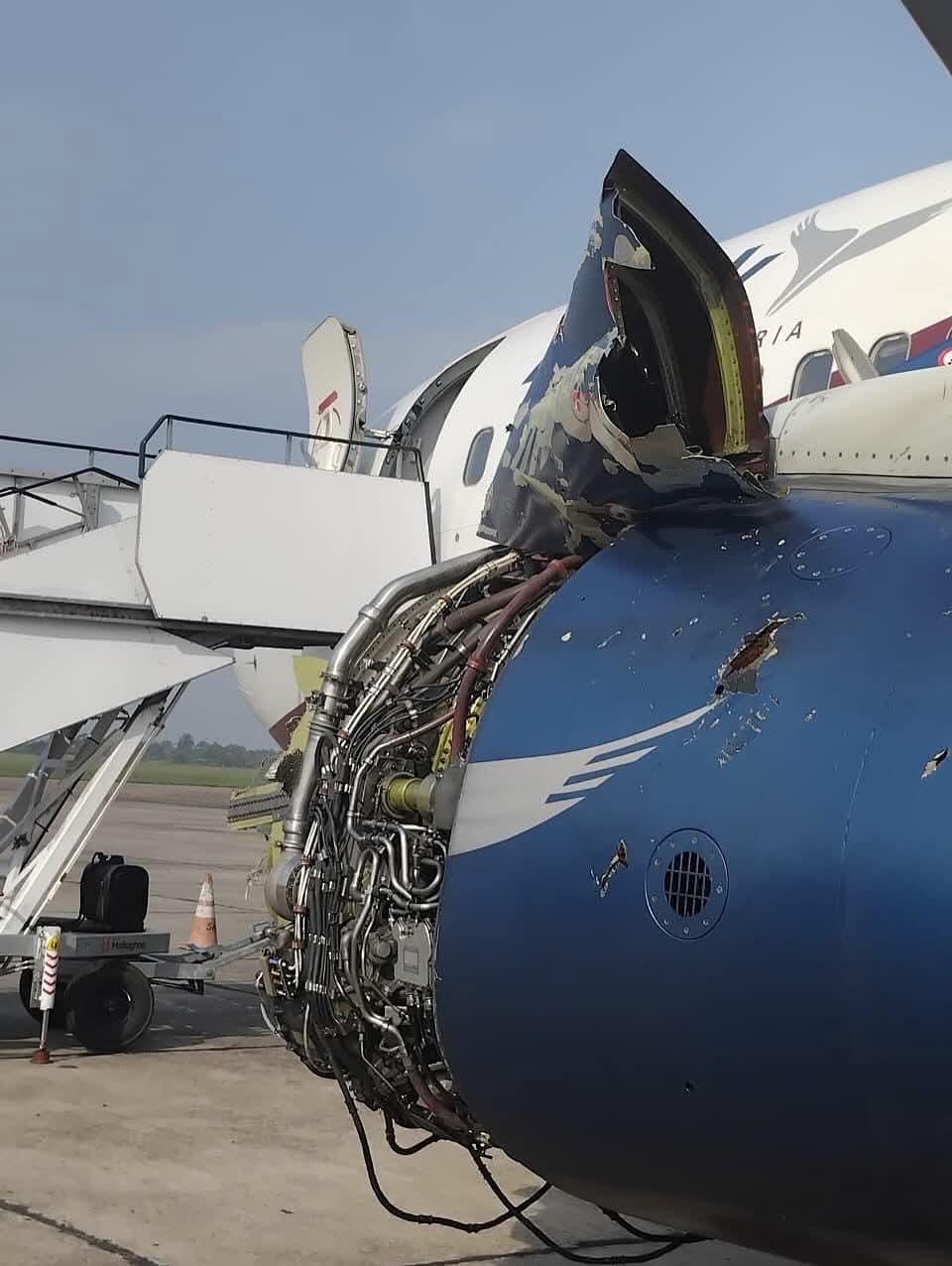 Pictures of Arik Air Boeing 737-7GL after making emergency landing due to engine failure mid-air. 1 FB IMG 1770831047106