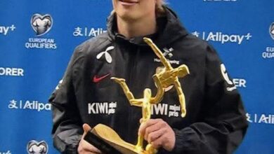 Erling Haaland is presented with the World Cup Qualifiers TOP SCORER award 7 FB IMG 1774992532032