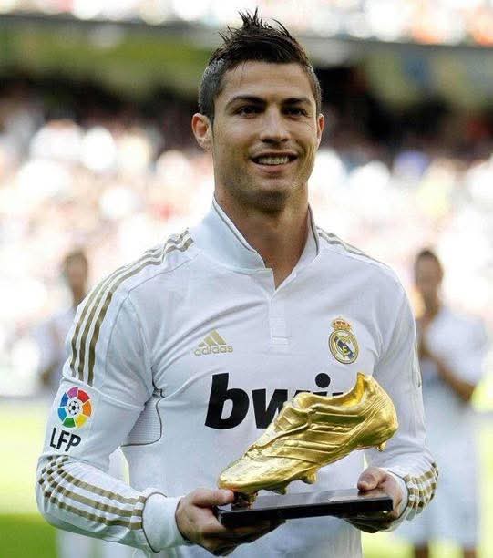 Cristiano Ronaldo has achieved a historic “Double Poker” 1 FB IMG 1779615461058